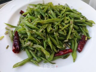 干煸四季豆（家常炒豆角）的做法步骤：6