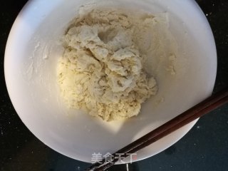 家常发面牛肉饼的做法步骤：2