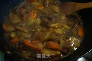 咖喱牛肉土豆的做法步骤：11