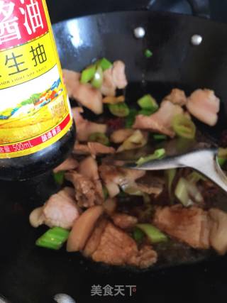 酸菜粉丝汆白肉的做法步骤：7