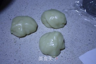 【台湾】黑芝麻豆浆麻薯包的做法步骤：4