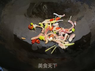 【烟台】家常青菜肉丝炒面的做法步骤：4