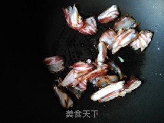 荷兰豆炒腊肉的做法步骤：4