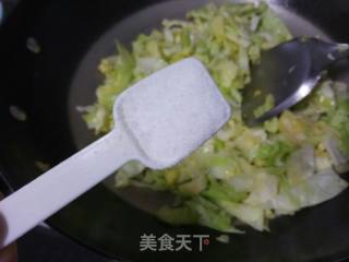 清炒卷心菜的做法步骤：5