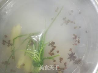 麻辣鸡丝的做法步骤：2