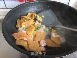 三鲜小米锅巴的做法步骤：14