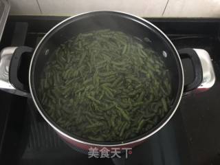 野菜包子的做法步骤：2