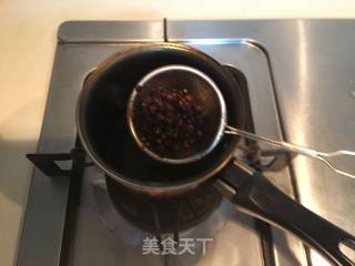 茴香鸡蛋包子的做法步骤：2