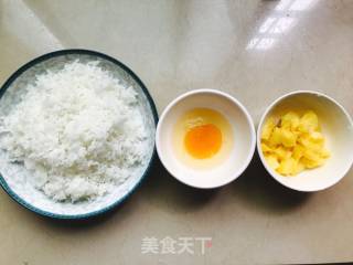 菠萝炒饭的做法步骤：7