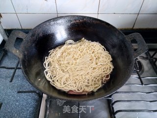 腊肉竹笋焖面的做法步骤：10