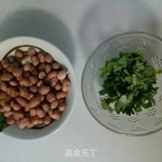 老醋花生的做法步骤：1