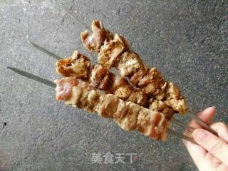 甘肃炭烤羊肉串的做法步骤：2