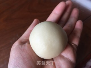 红豆沙蛋黄酥的做法步骤：26