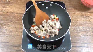 四季餐桌|土豆西红柿焖排骨的做法步骤：4