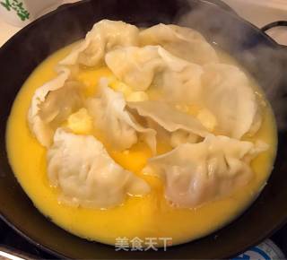 煎蛋卧饺的做法步骤：4