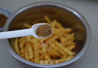 孜然狼牙土豆条的做法步骤：12