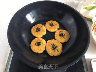 红薯糯米饼的做法步骤：13