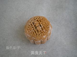 广式蛋黄月饼的做法步骤：20