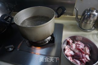 红烧肉烧胡萝卜的做法步骤：6