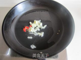 青椒豆芽炒千叶豆腐丝的做法步骤：2