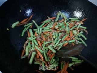 肉丝炒豇豆的做法步骤：8