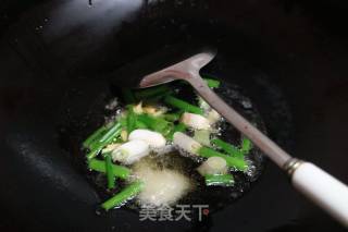 菠菜豆腐汤的做法步骤：2