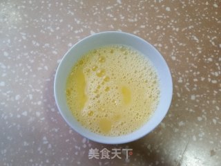 鸡蛋青菜炒饭的做法步骤：3