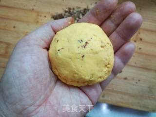 月饼馅版南瓜糯米饼的做法步骤：10