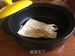 黑乐砂锅烤红薯的做法步骤：1