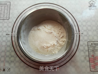 芝麻小酥饼的做法步骤：6