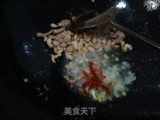 韭黄炒肉丝的做法步骤：6