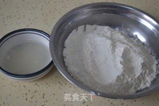 原味发面饼的做法步骤：1