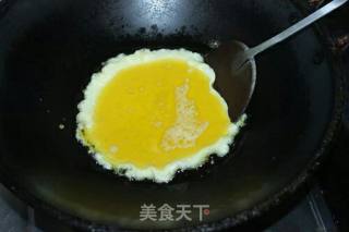 韭菜鸡蛋饺子的做法步骤：2