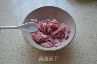 焦熘牛肉片的做法步骤：2