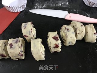 蔓越莓奶酪面包卷的做法步骤：12