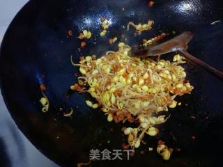 辣炒黄豆芽的做法步骤：10