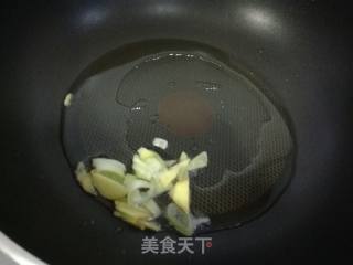 蒜薹炒腊肉的做法步骤：4