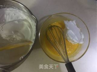 草莓夏洛特的做法步骤：4