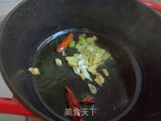 酸辣肉卤刀削面的做法步骤：6