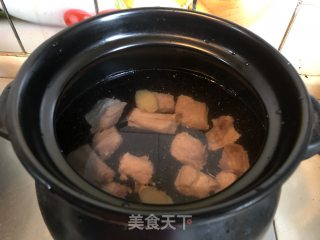 芋头炖排骨的做法步骤：6