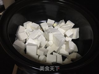 鱼头炖豆腐的做法步骤：3