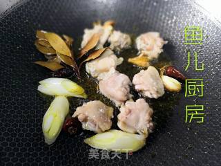 南派小鸡炖蘑菇──“鱼儿厨房”私房菜的做法步骤：7