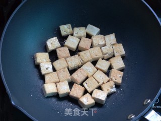 红烧鸡丁豆腐的做法步骤：5