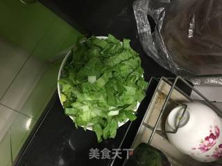 “腌”猪肉小白菜的做法步骤：1