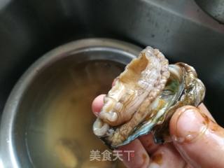 蒜蓉蒸鲍鱼的做法步骤：2