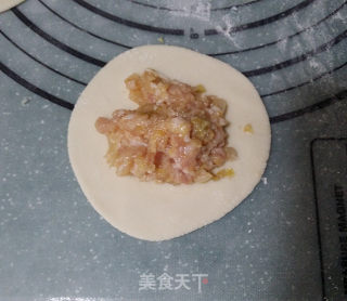 酸菜猪肉水饺的做法步骤：10