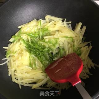 清炒土豆丝的做法步骤：8