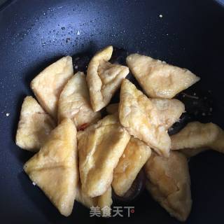 香菇烧油豆腐的做法步骤：6