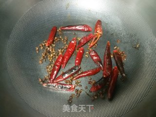 水煮肉片的做法步骤：1