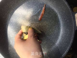 家常卤鸡翅的做法步骤：4